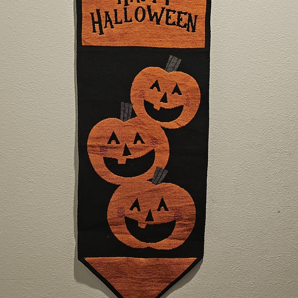 Halloween Wall Tapestry Hanging Pumpkins "Happy Halloween" Banner 3ft Monument